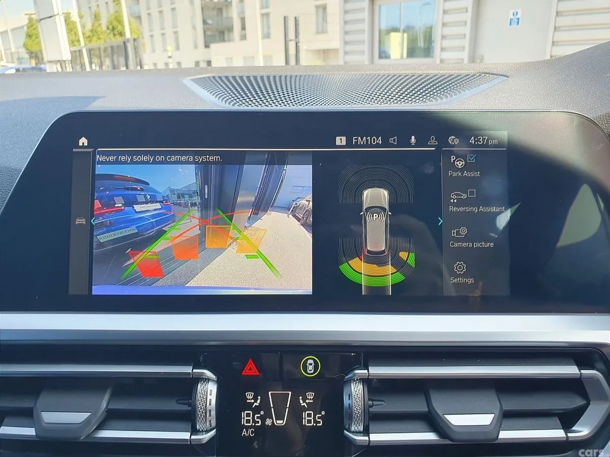 BMW 3-Series Estate, Petrol Plug-in Hybrid, 2021, Blue
