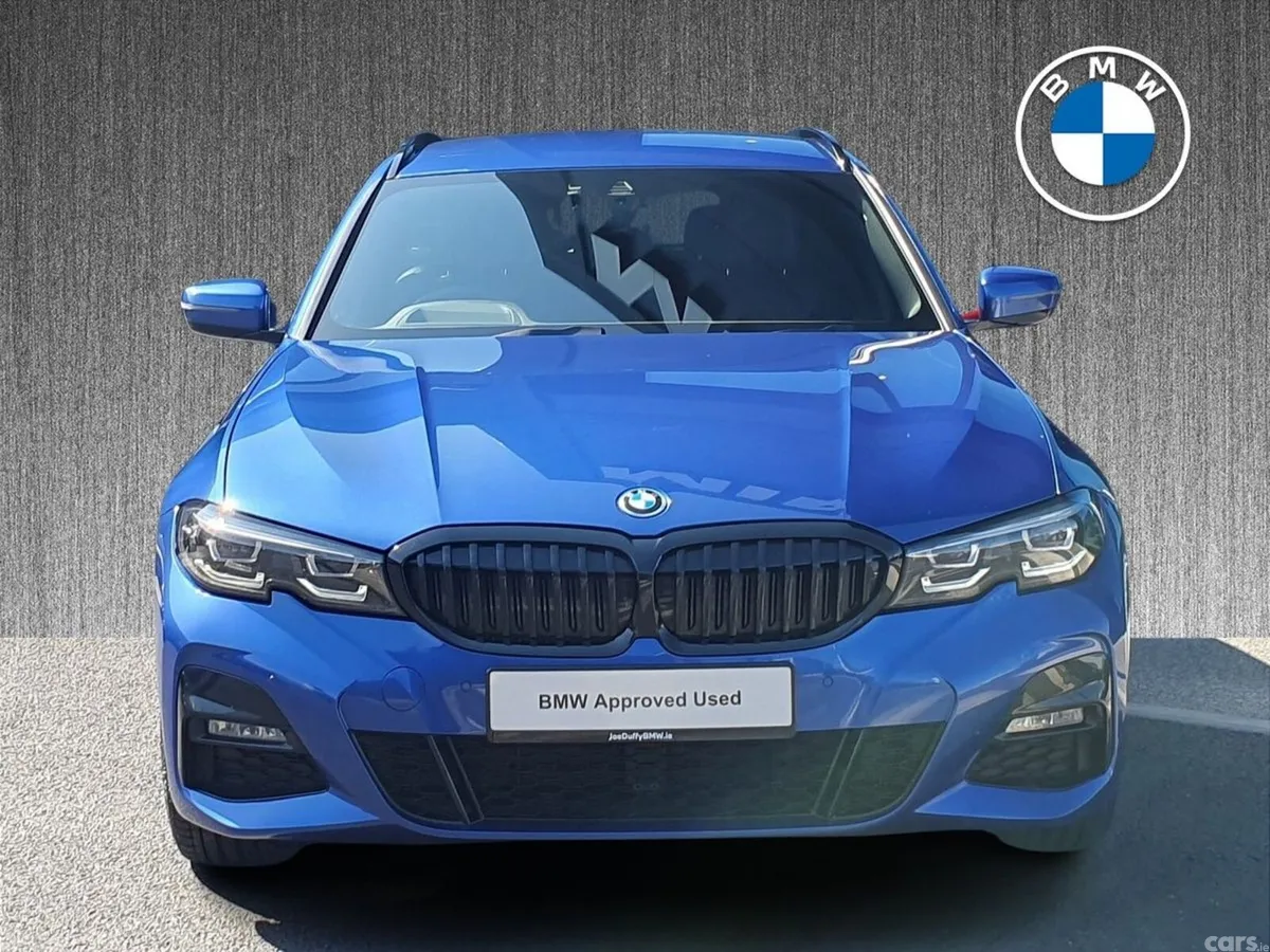 BMW 3-Series Estate, Petrol Plug-in Hybrid, 2021, Blue