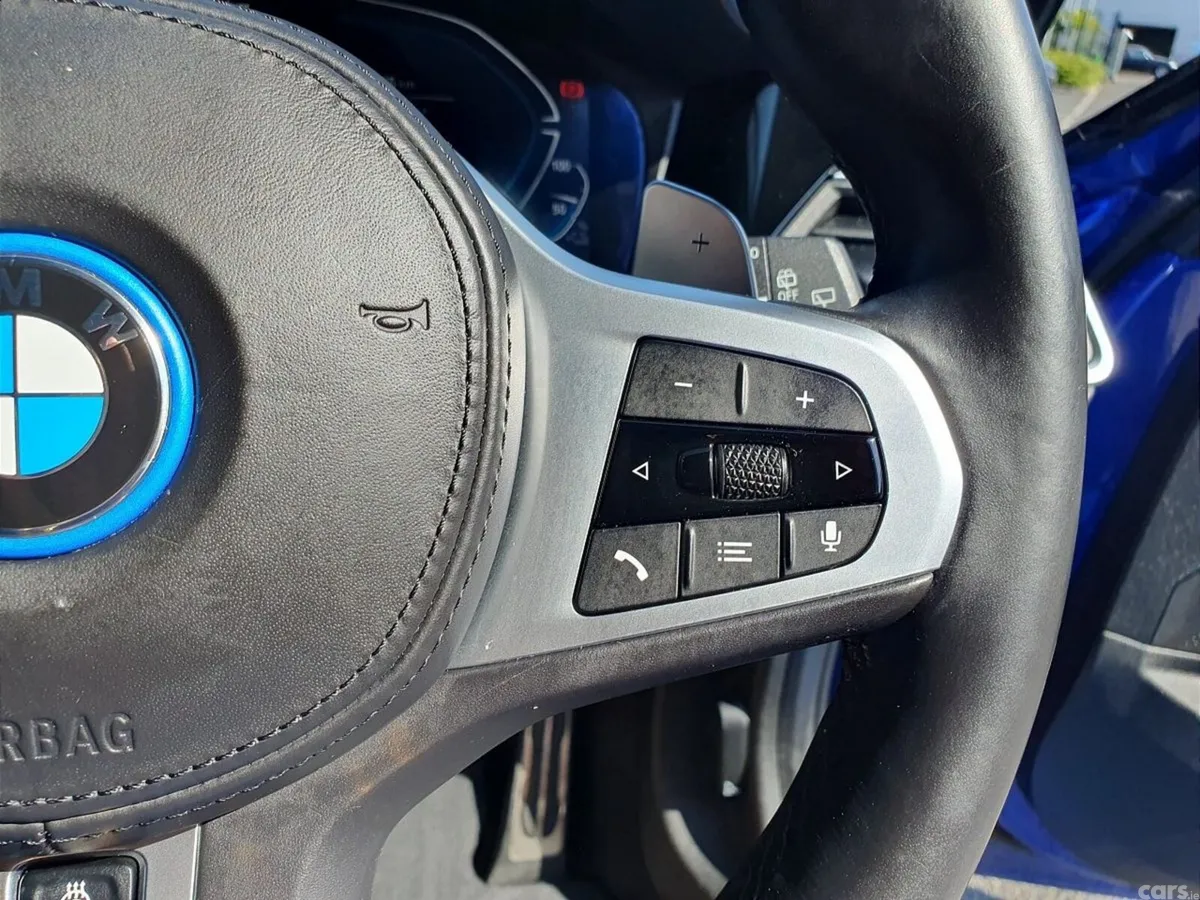 BMW 3-Series Estate, Petrol Plug-in Hybrid, 2021, Blue