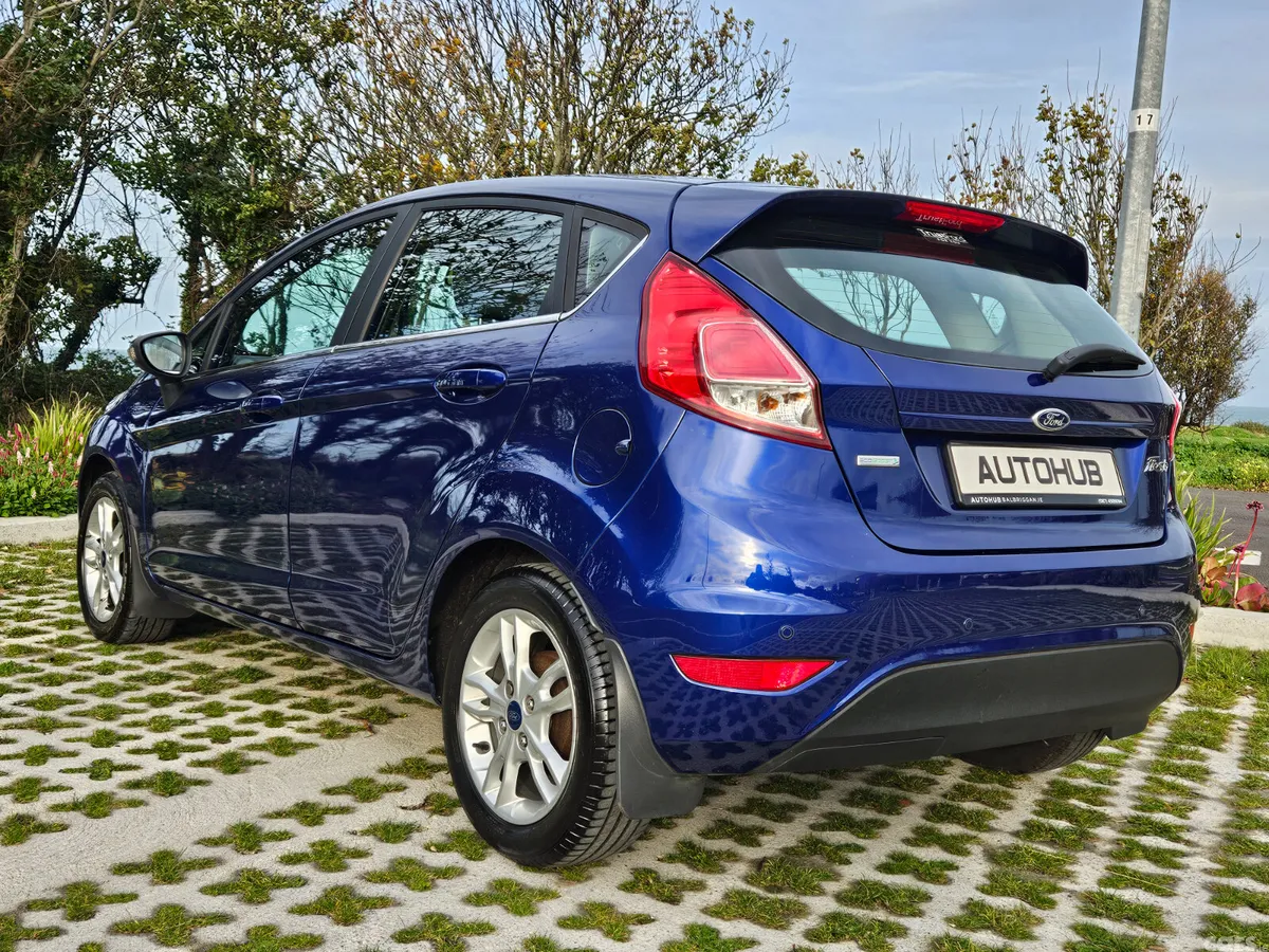 Ford Fiesta Hatchback, Petrol, 2016, Blue