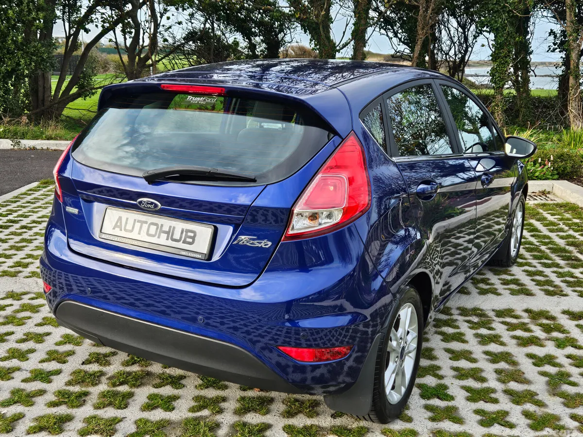 Ford Fiesta Hatchback, Petrol, 2016, Blue
