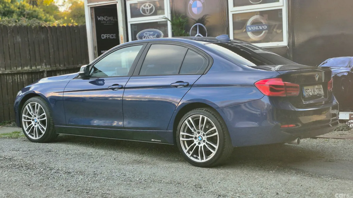 BMW 3-Series Saloon, Diesel, 2015, Blue