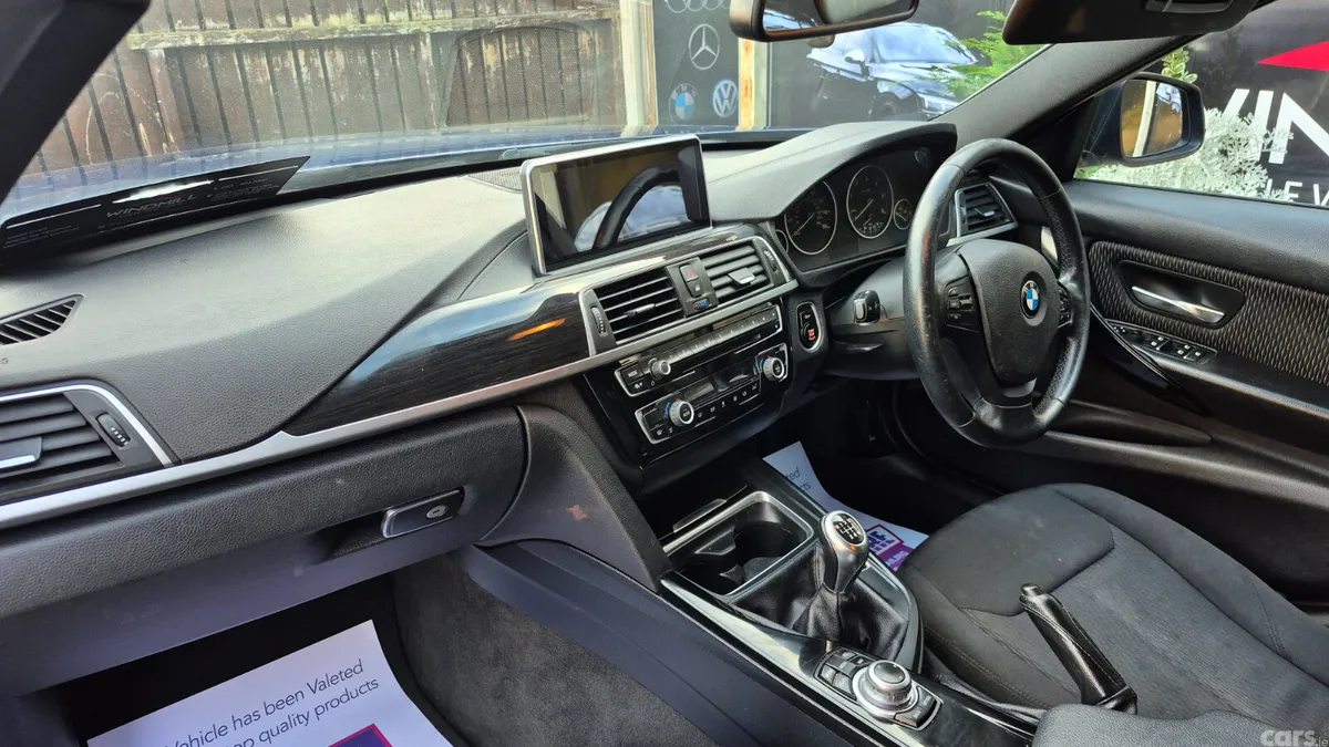 BMW 3-Series Saloon, Diesel, 2015, Blue