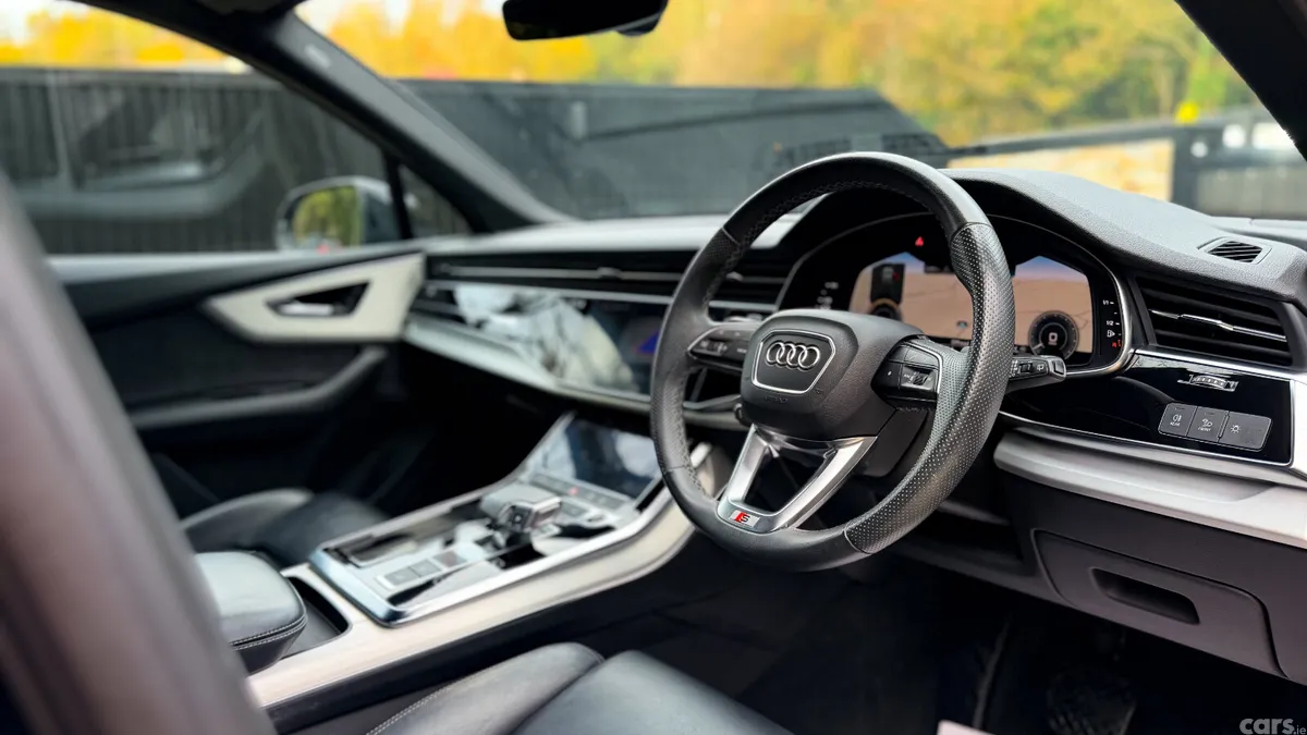Audi Q7 SUV, Petrol Plug-in Hybrid, 2022, Black