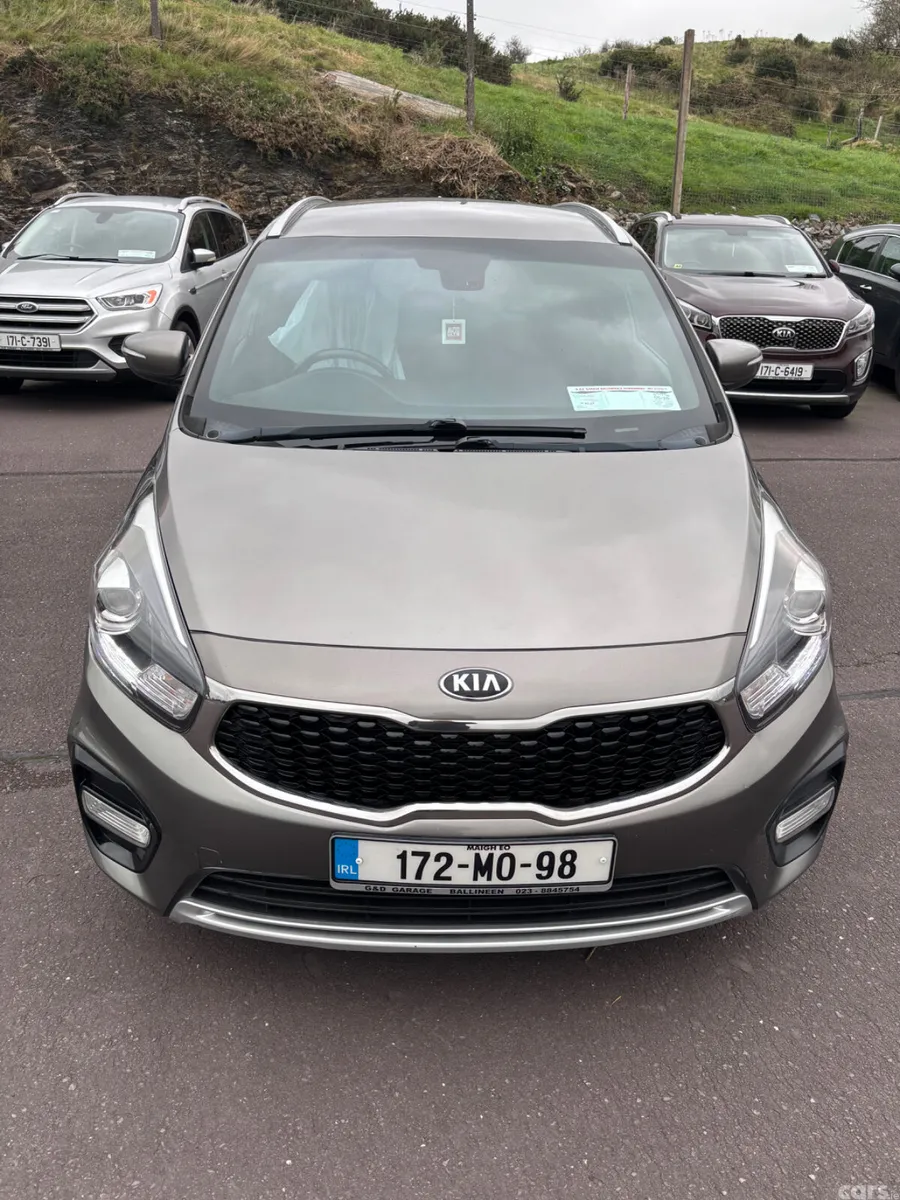 Kia Carens MPV, Diesel, 2017, Grey