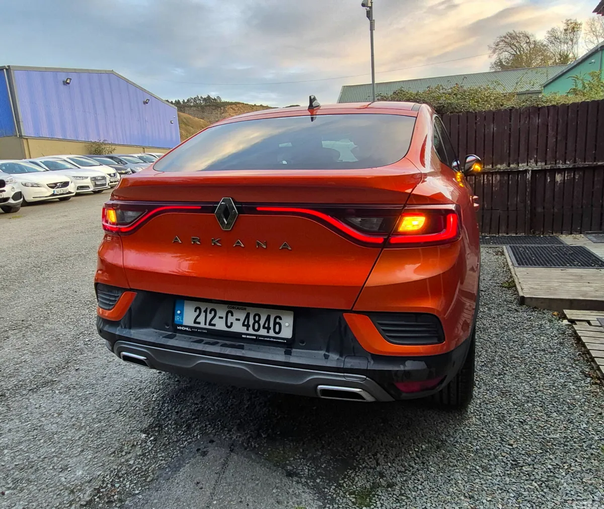 Renault Arkana Hatchback, Petrol, 2021, Orange