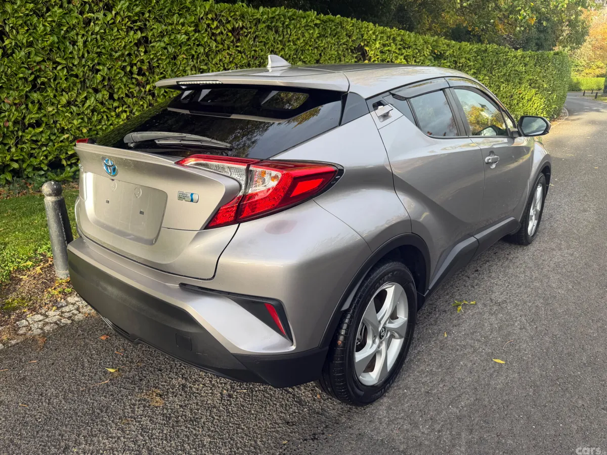 Toyota C-HR SUV, Petrol Hybrid, 2017, Beige