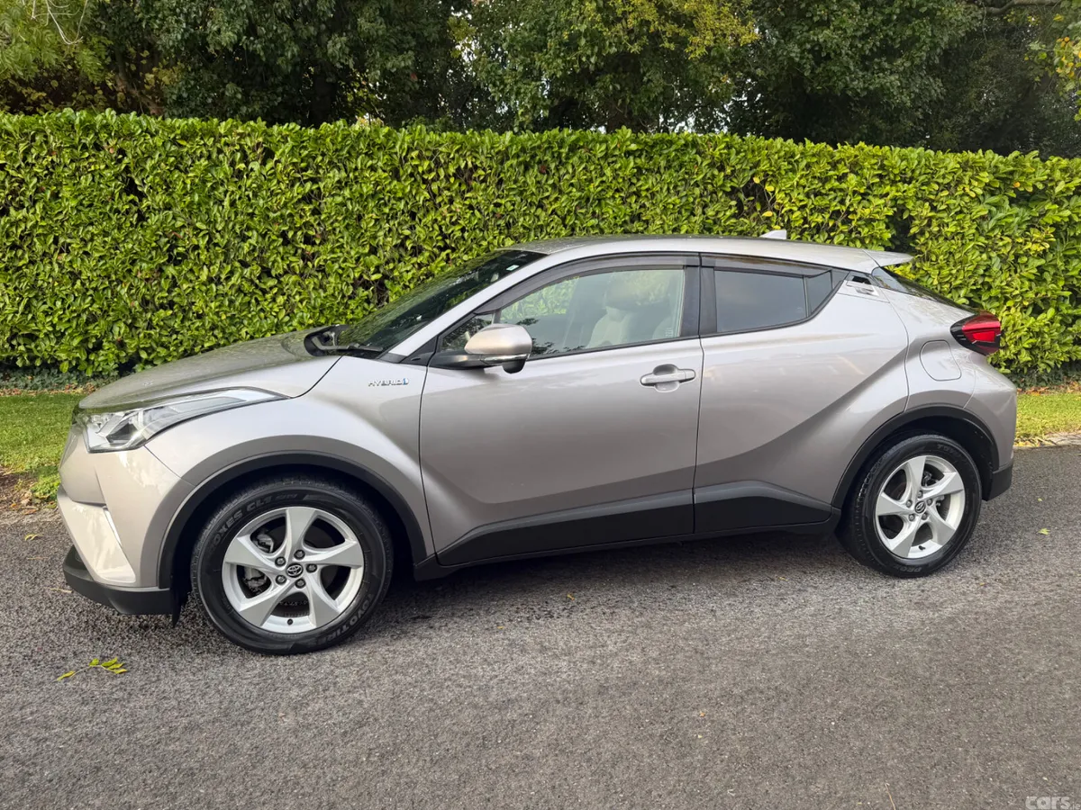 Toyota C-HR SUV, Petrol Hybrid, 2017, Beige