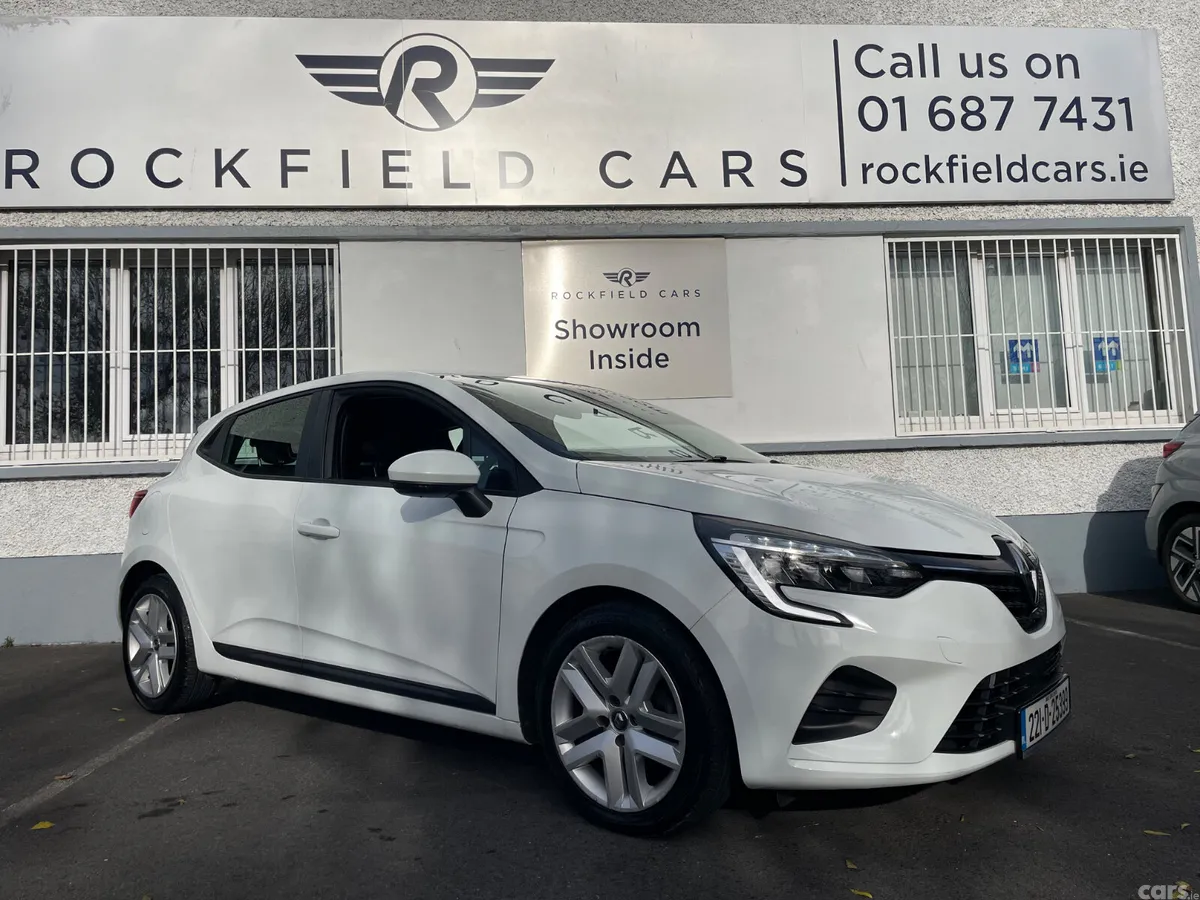 Renault Clio Hatchback, Petrol, 2022, White
