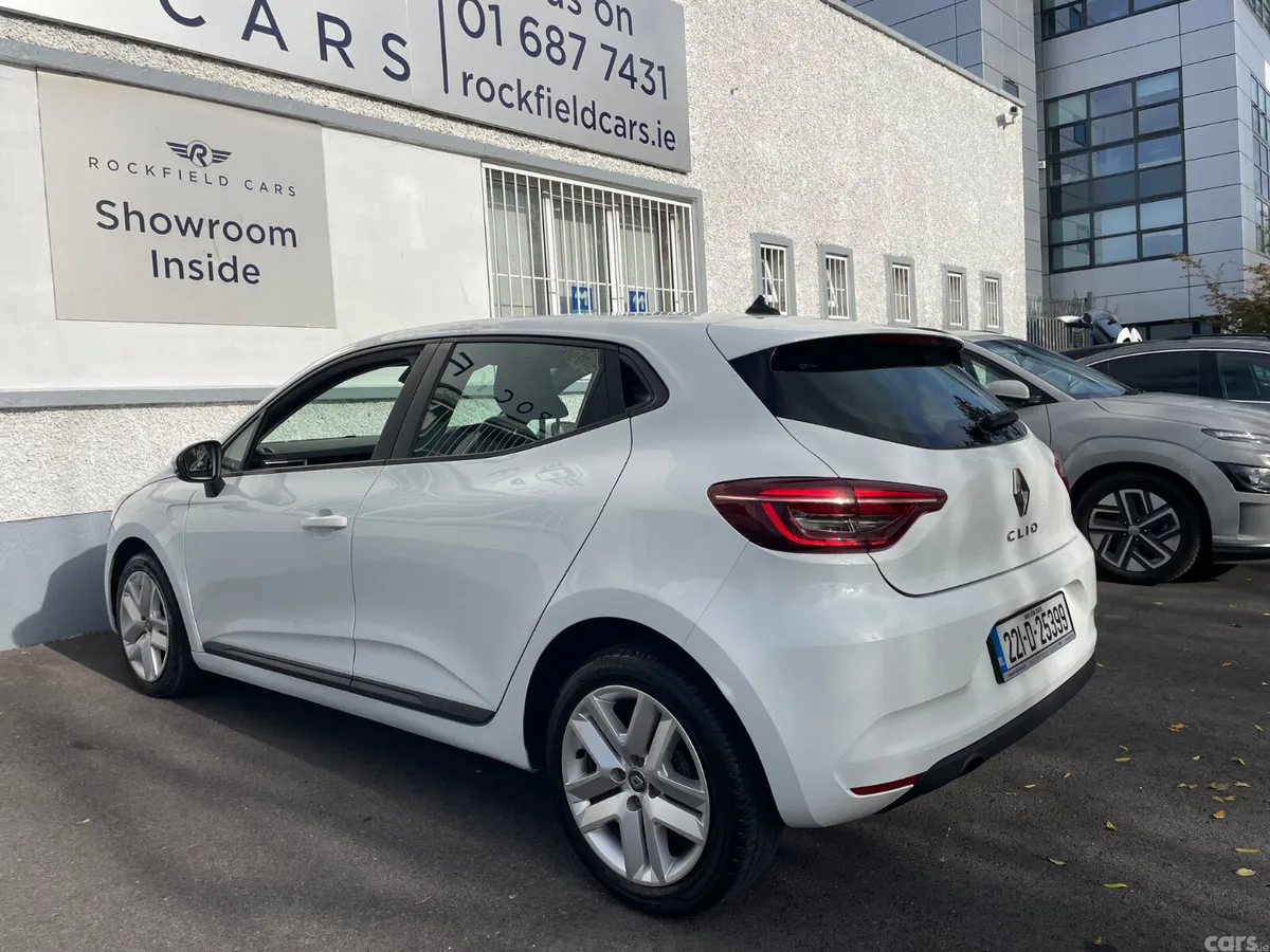 Renault Clio Hatchback, Petrol, 2022, White