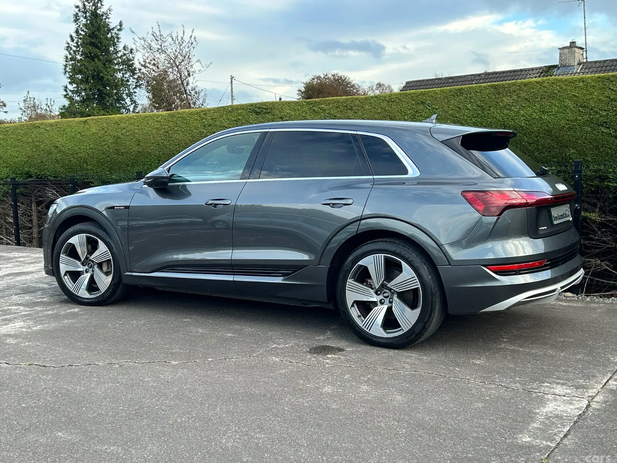 Audi e-tron SUV, Electric, 2021, Grey
