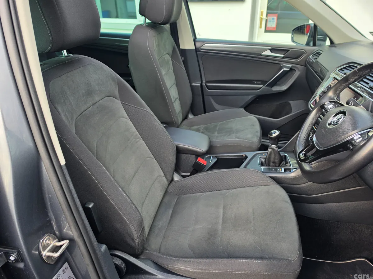 Volkswagen Tiguan SUV, Diesel, 2019, Grey
