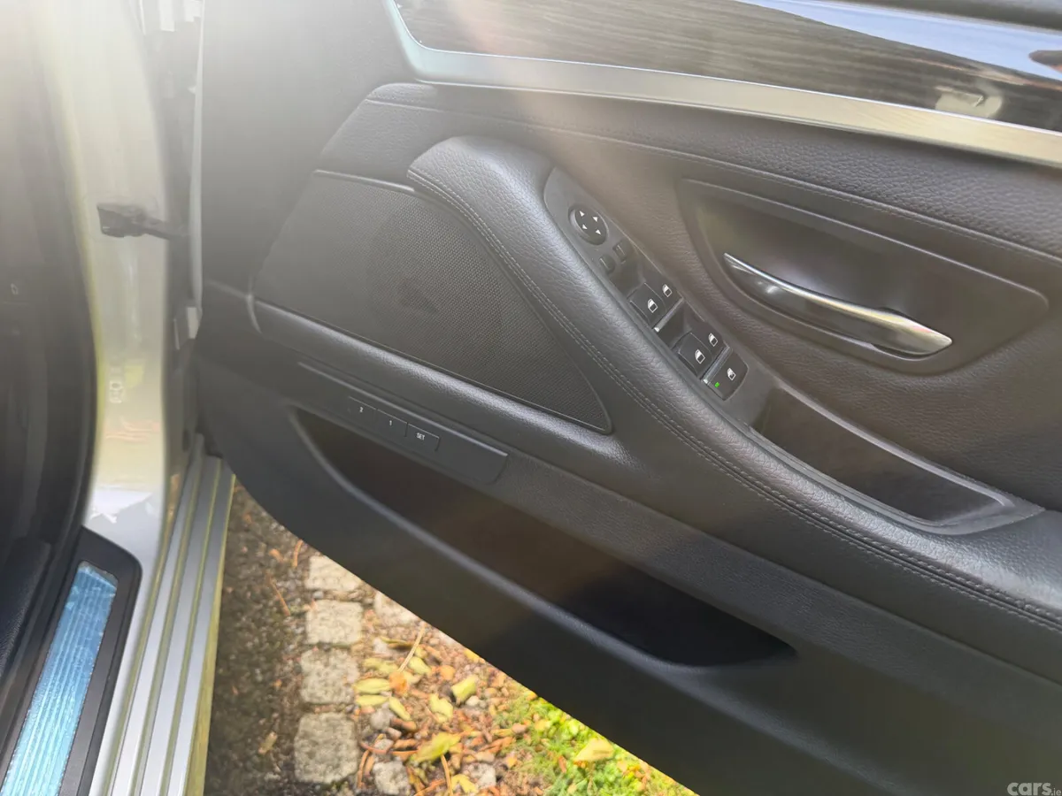 BMW 5-Series Saloon, Diesel, 2016, Silver