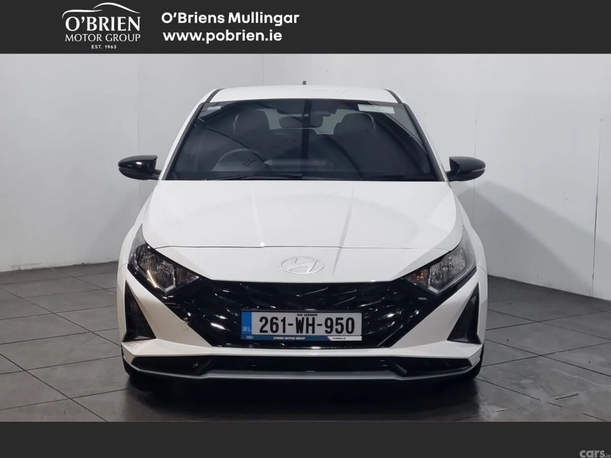 Hyundai i20 Hatchback, Petrol, 2026, White