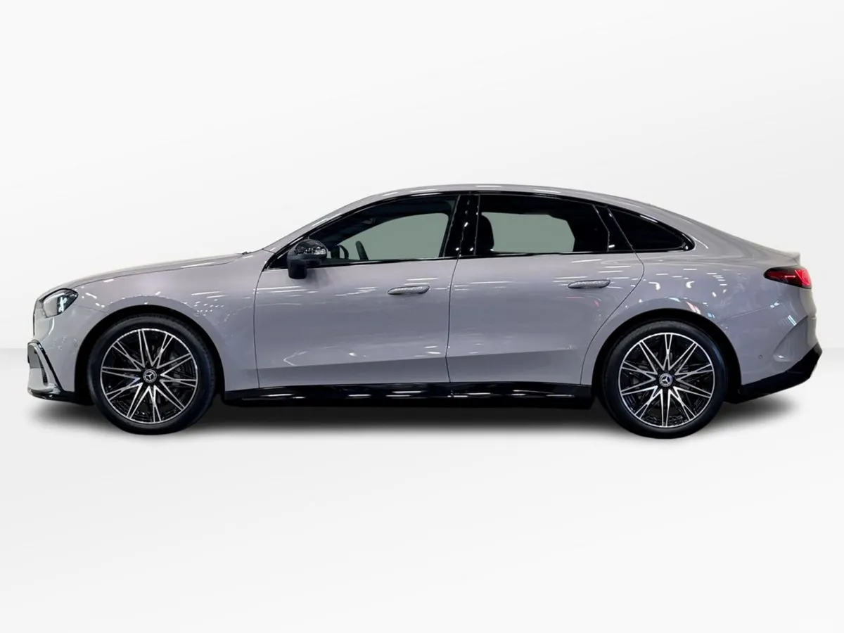 Mercedes-Benz C-Class Saloon, Electric, 2027, Silver