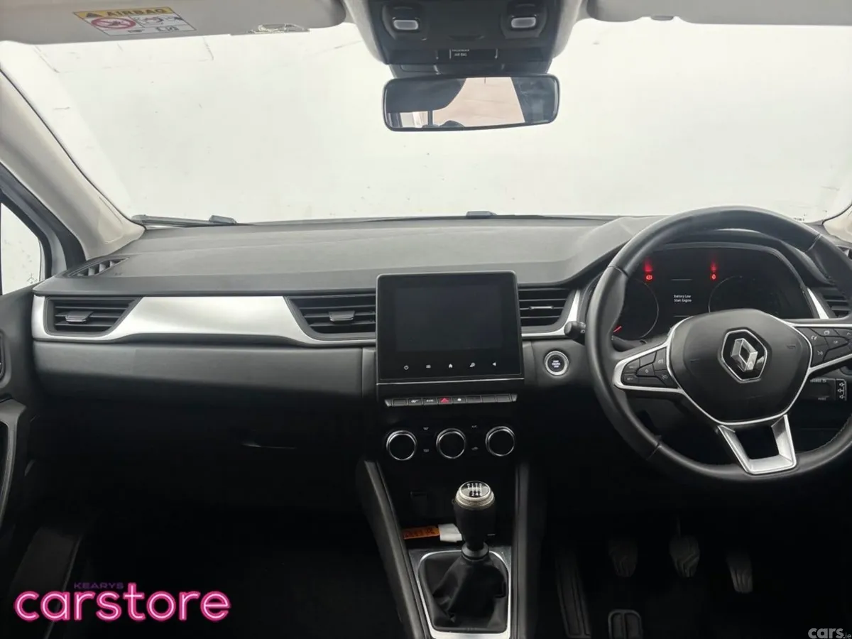 Renault Captur Hatchback, Petrol, 2024, White