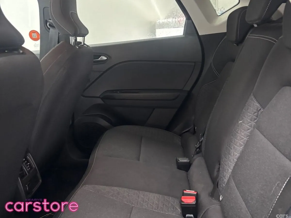 Renault Captur Hatchback, Petrol, 2024, Black