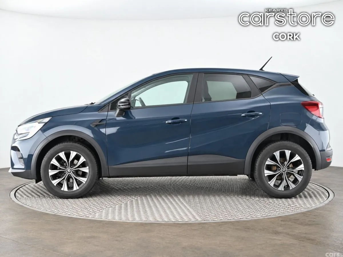 Renault Captur Hatchback, Petrol, 2024, Blue