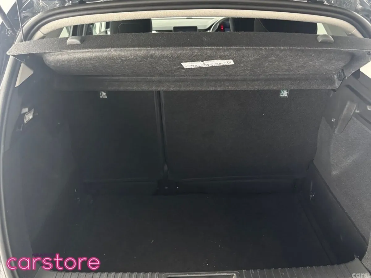 Renault Captur Hatchback, Petrol, 2024, Blue
