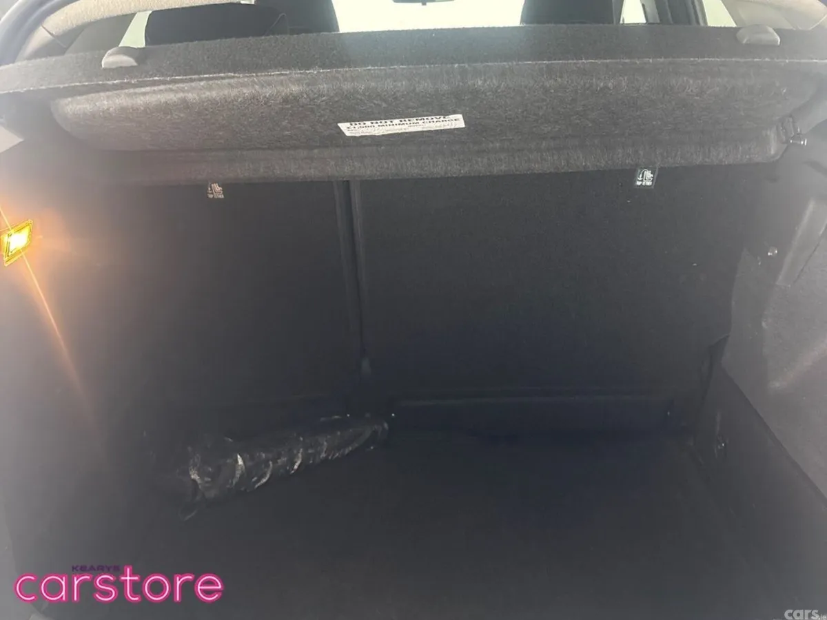 Renault Captur Hatchback, Petrol, 2024, Grey