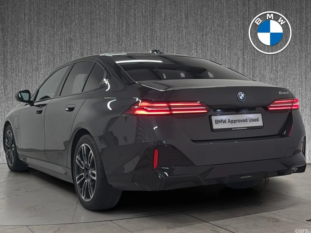 BMW 5-Series Saloon, Petrol Plug-in Hybrid, 2026, Grey