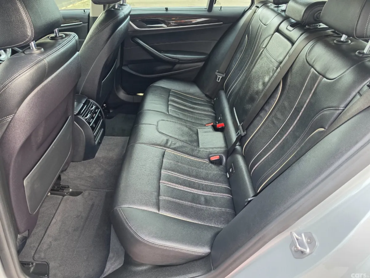 BMW 5-Series Estate, Diesel, 2017, Silver