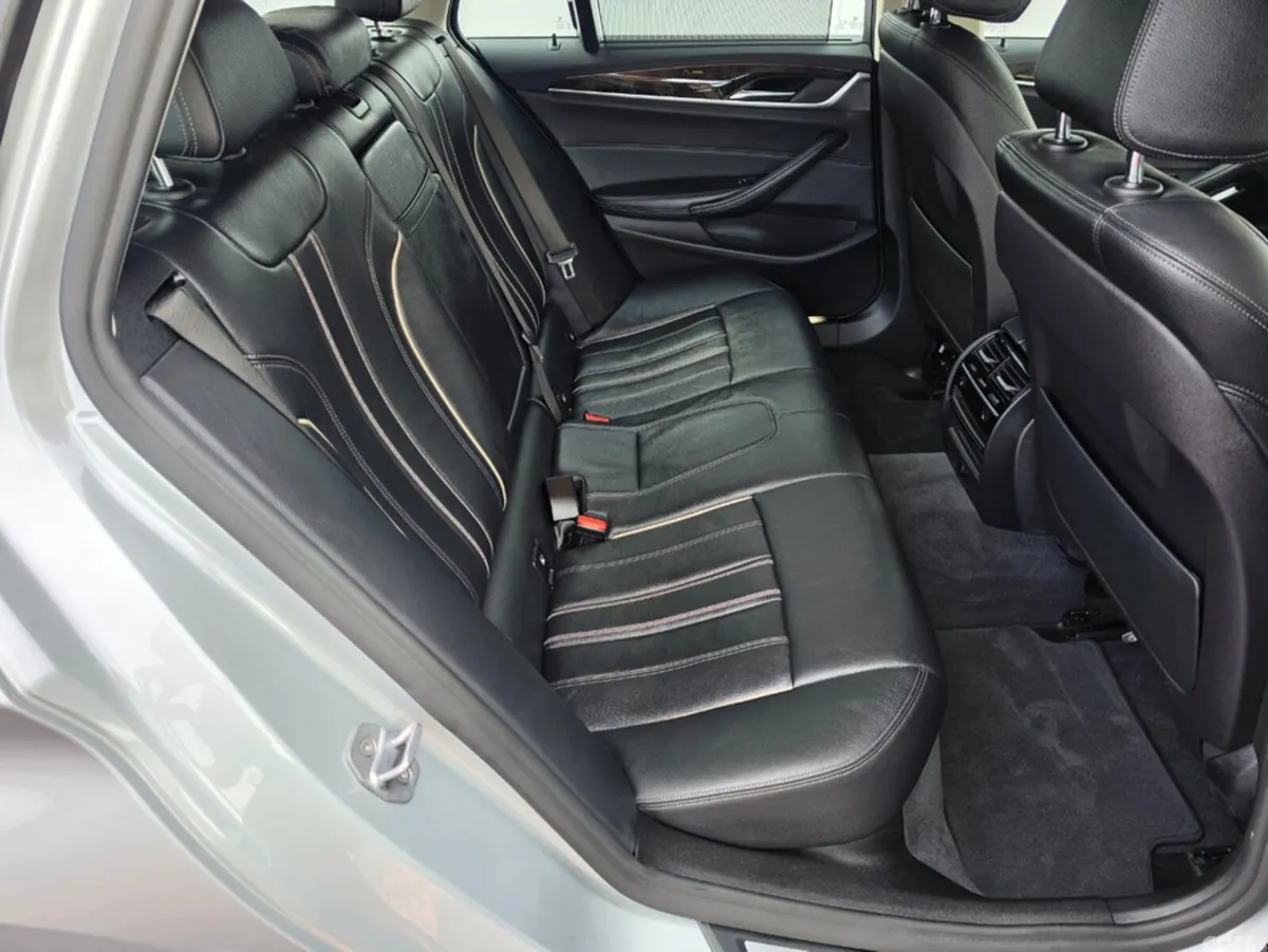 BMW 5-Series Estate, Diesel, 2017, Silver