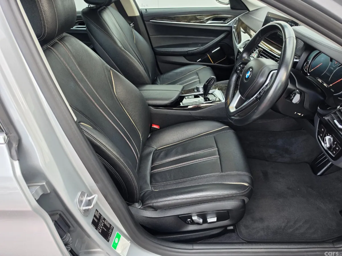 BMW 5-Series Estate, Diesel, 2017, Silver