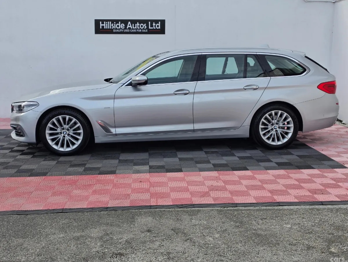 BMW 5-Series Estate, Diesel, 2017, Silver