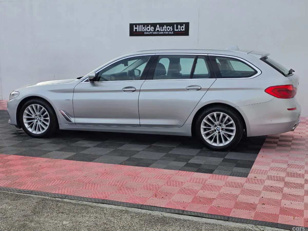 BMW 5-Series Estate, Diesel, 2017, Silver