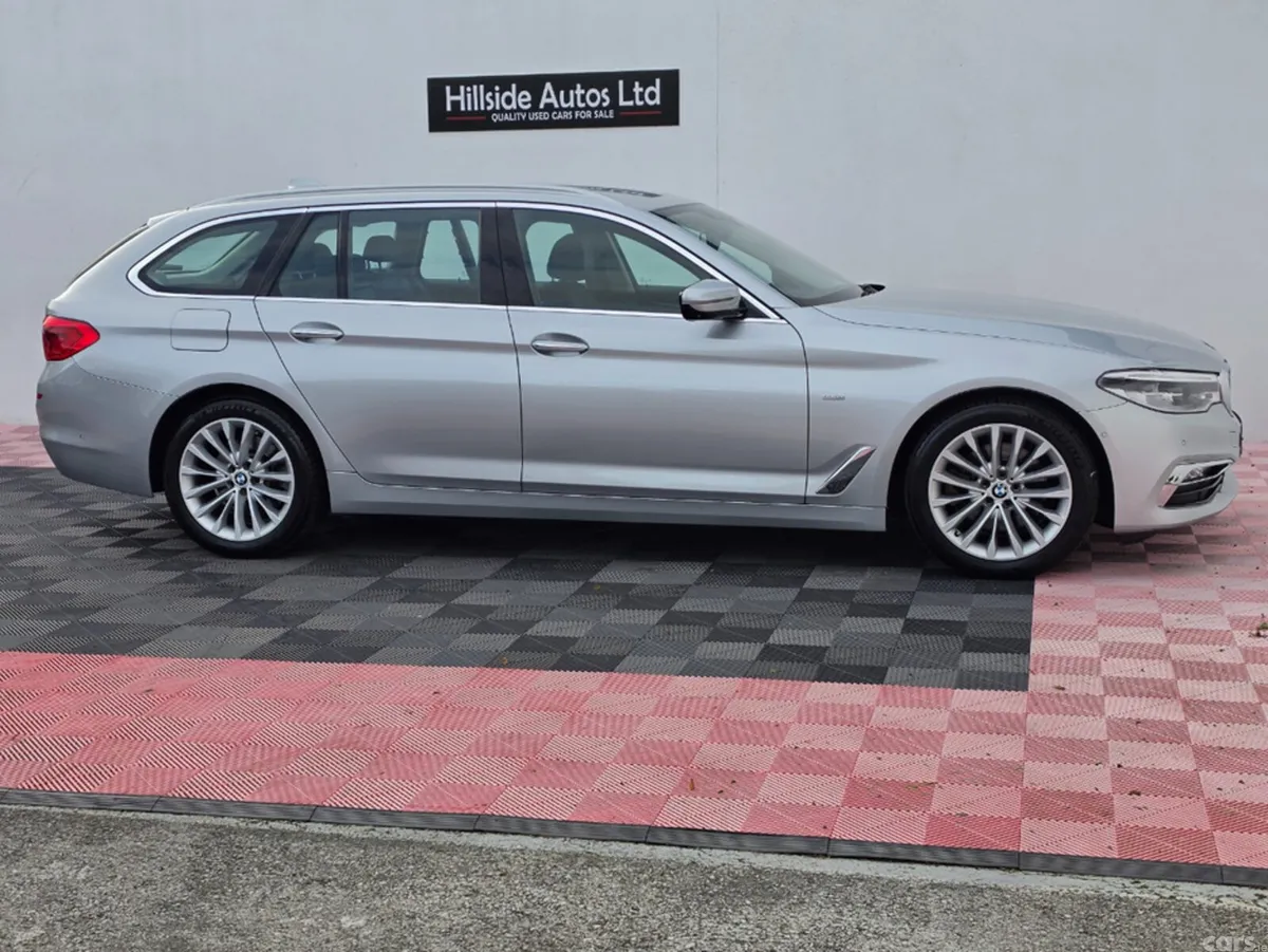 BMW 5-Series Estate, Diesel, 2017, Silver