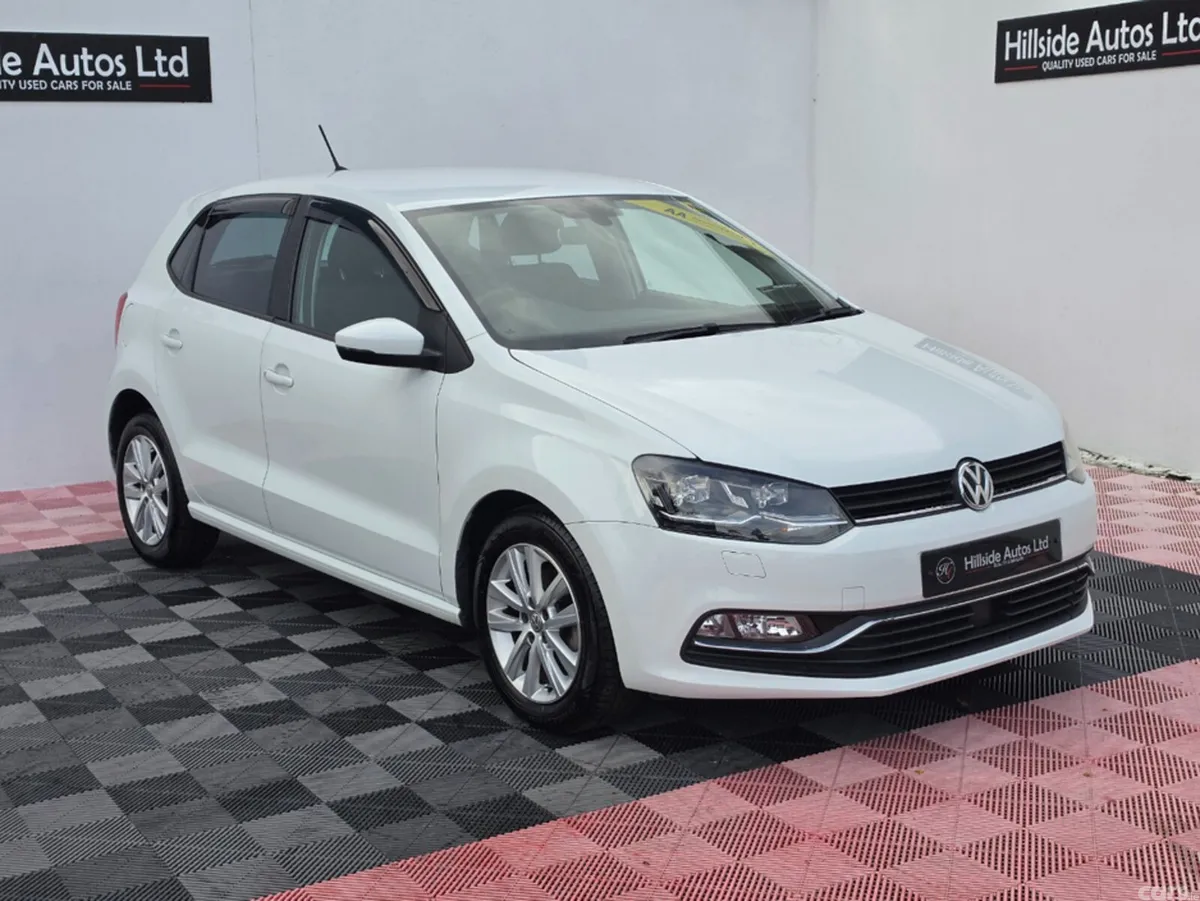 Volkswagen Polo Hatchback, Petrol, 2017, White