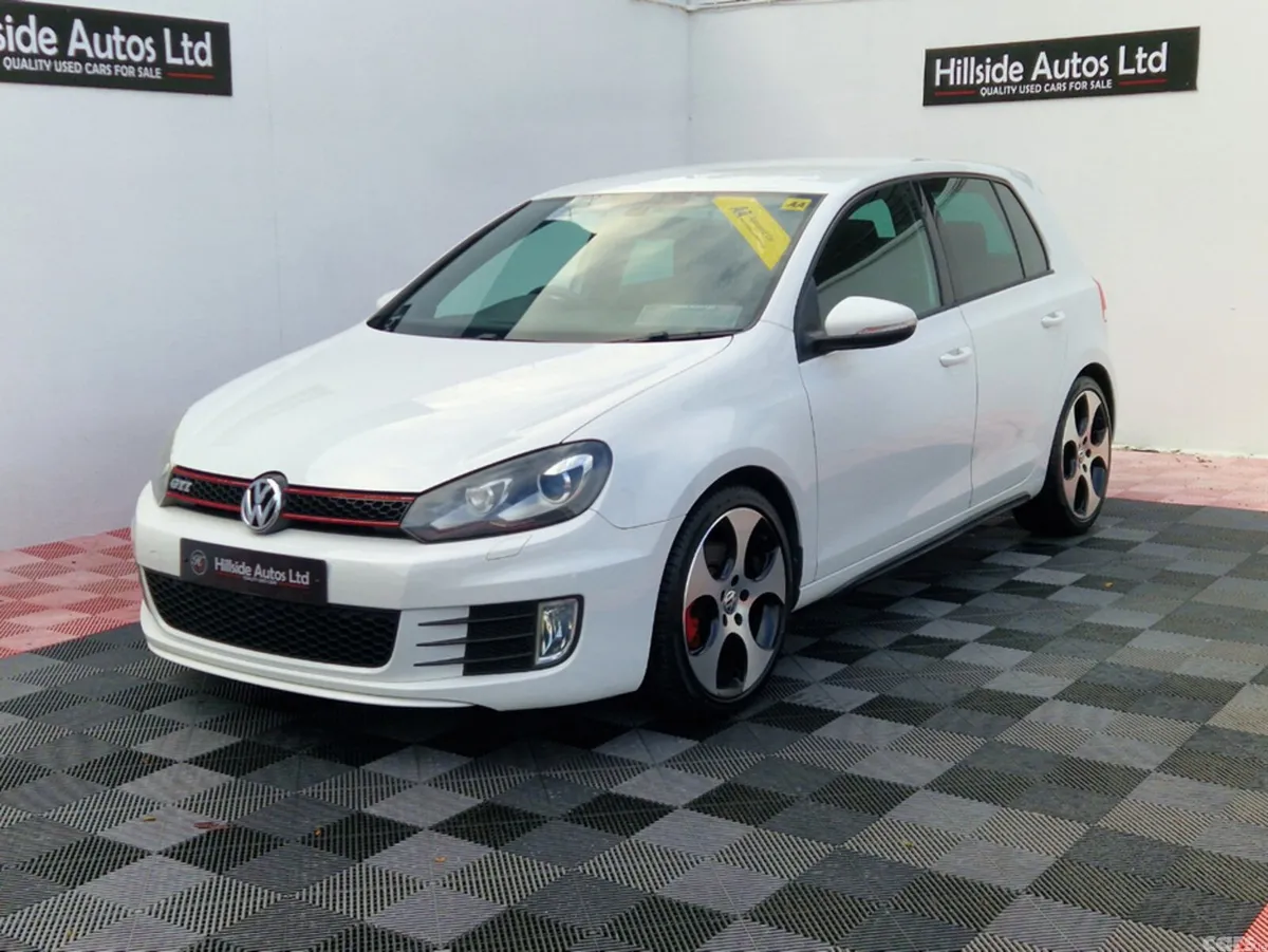 Volkswagen Golf Hatchback, Petrol, 2012, White