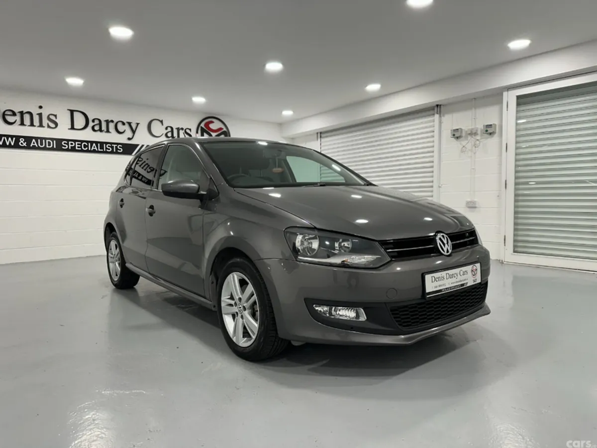 Volkswagen Polo Hatchback, Petrol, 2014, Grey