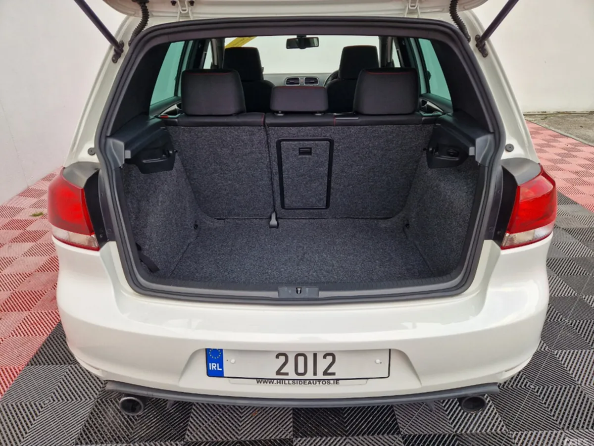 Volkswagen Golf Hatchback, Petrol, 2012, White