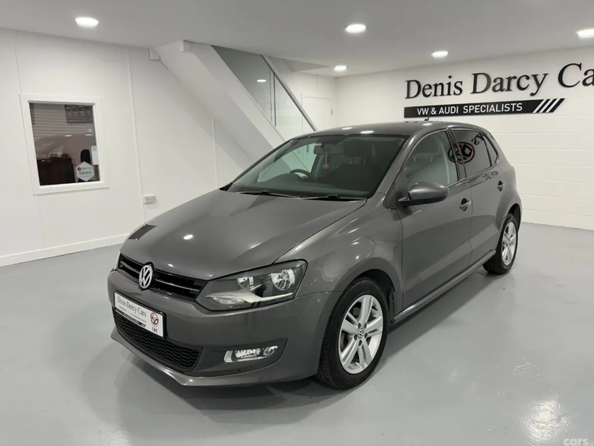 Volkswagen Polo Hatchback, Petrol, 2014, Grey