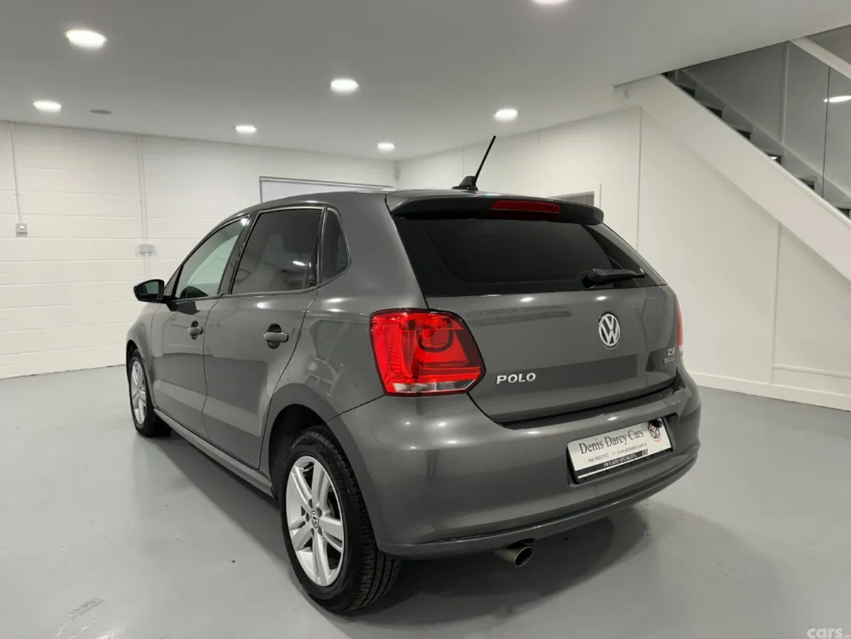 Volkswagen Polo Hatchback, Petrol, 2014, Grey