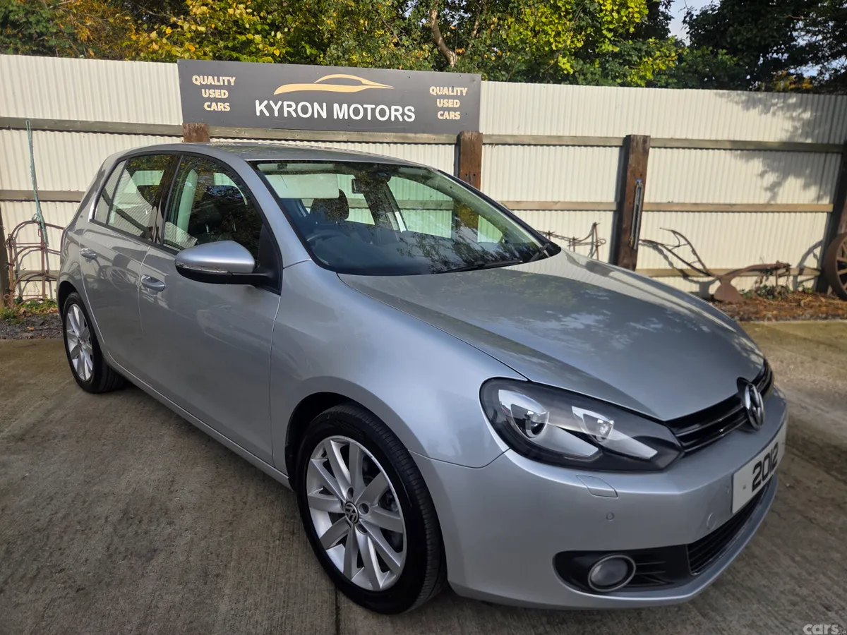 Volkswagen Golf Hatchback, Petrol, 2012, Silver