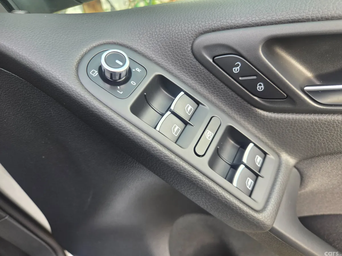 Volkswagen Golf Hatchback, Petrol, 2012, Silver
