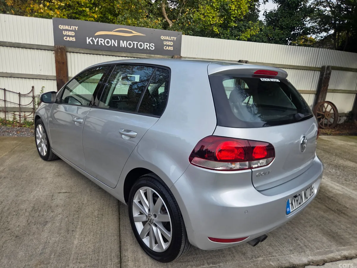 Volkswagen Golf Hatchback, Petrol, 2012, Silver