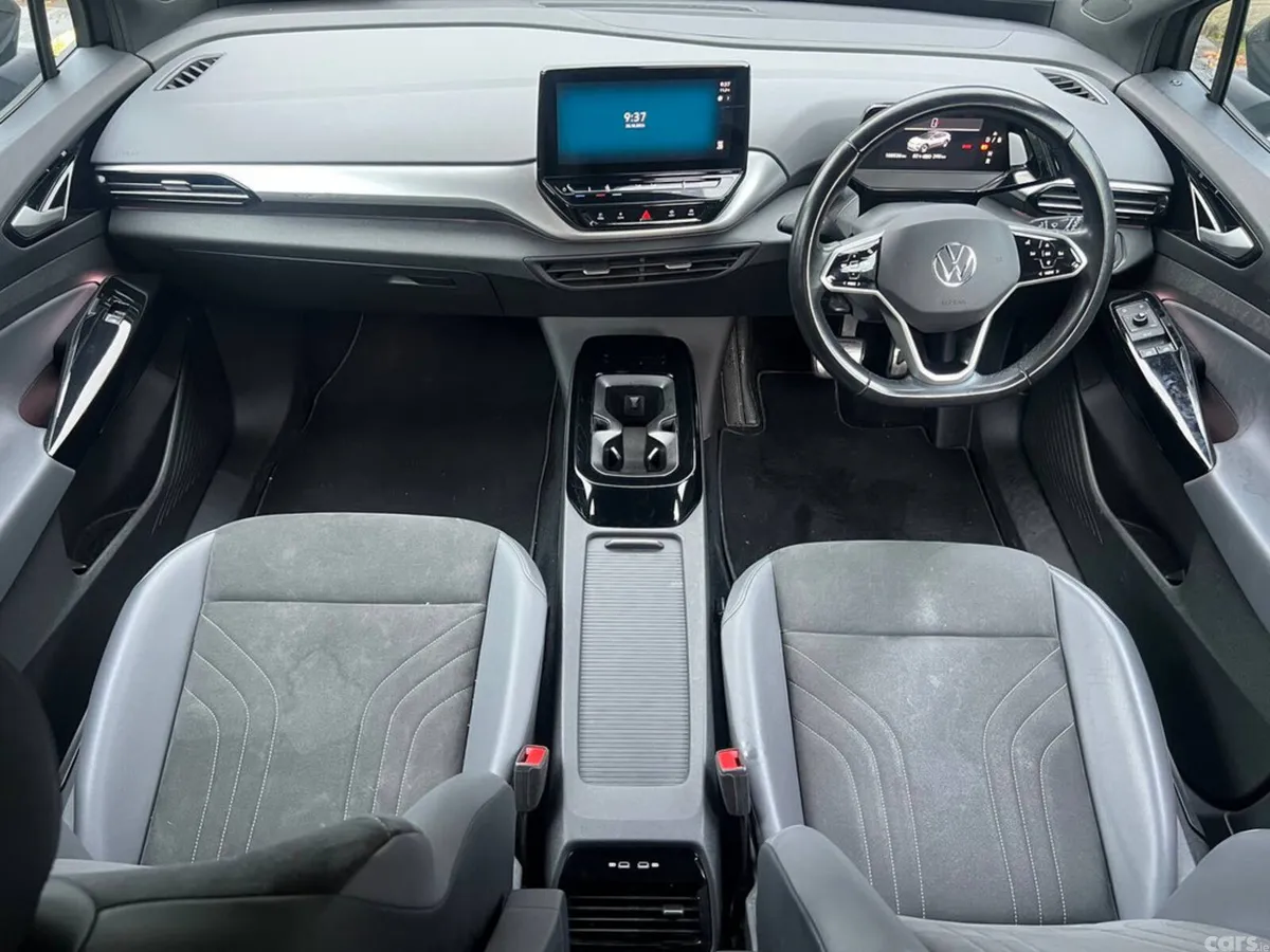 Volkswagen ID.4 Estate, Electric, 2022, Grey