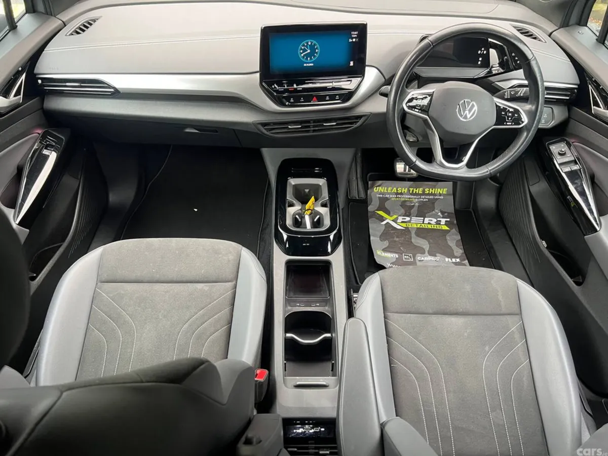 Volkswagen ID.4 Estate, Electric, 2023, Grey