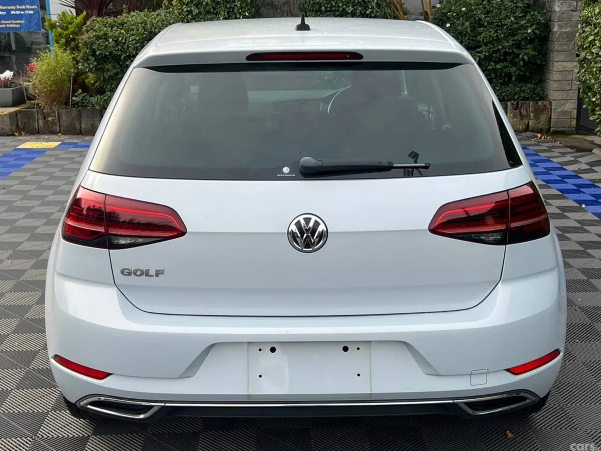 Volkswagen Golf Hatchback, Petrol, 2018, Grey