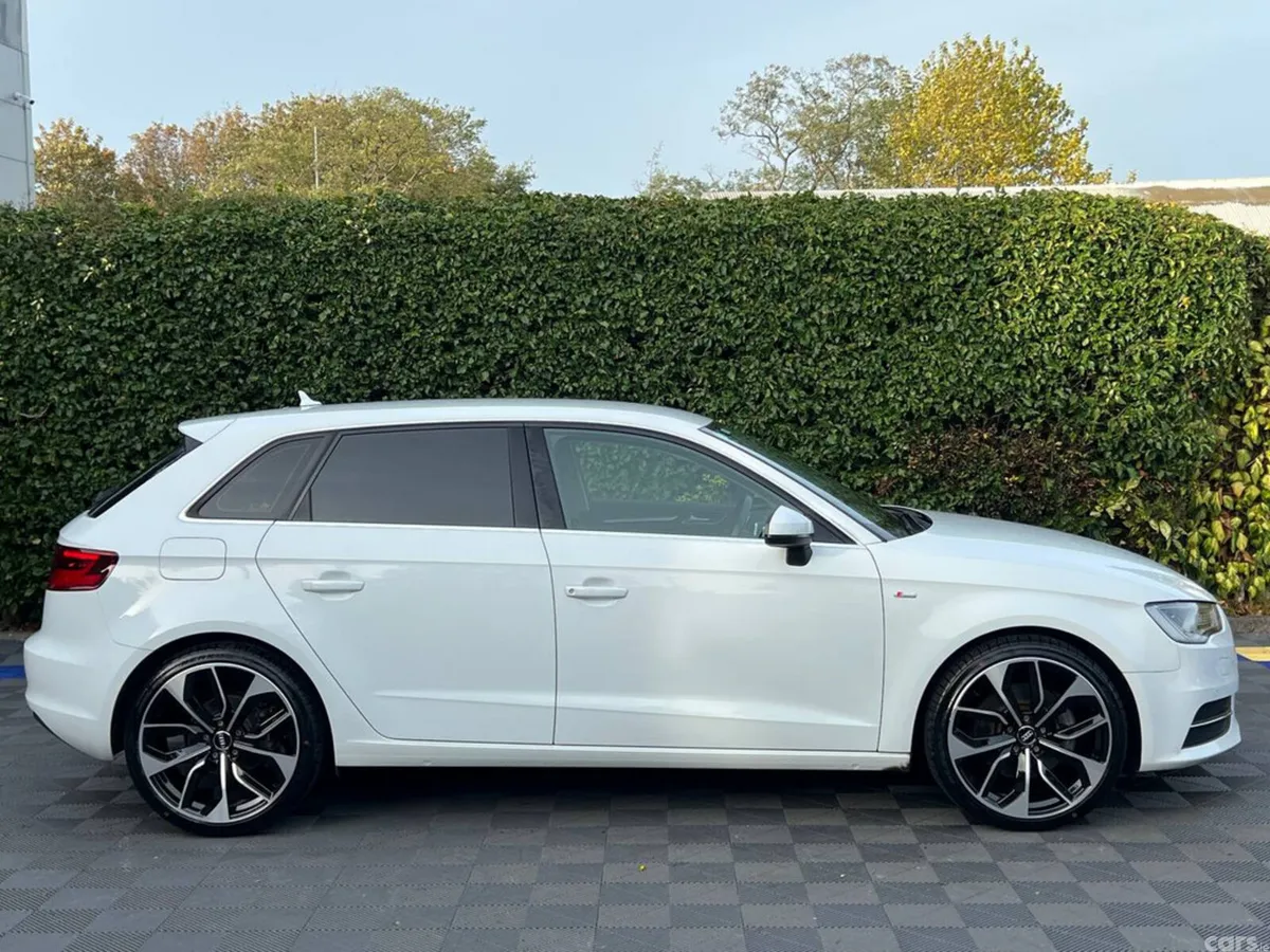 Audi A3 Hatchback, Petrol, 2015, White