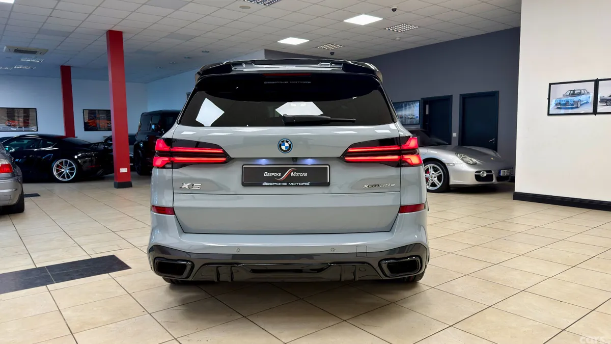 BMW X5 SUV, Petrol Hybrid, 2024, Grey