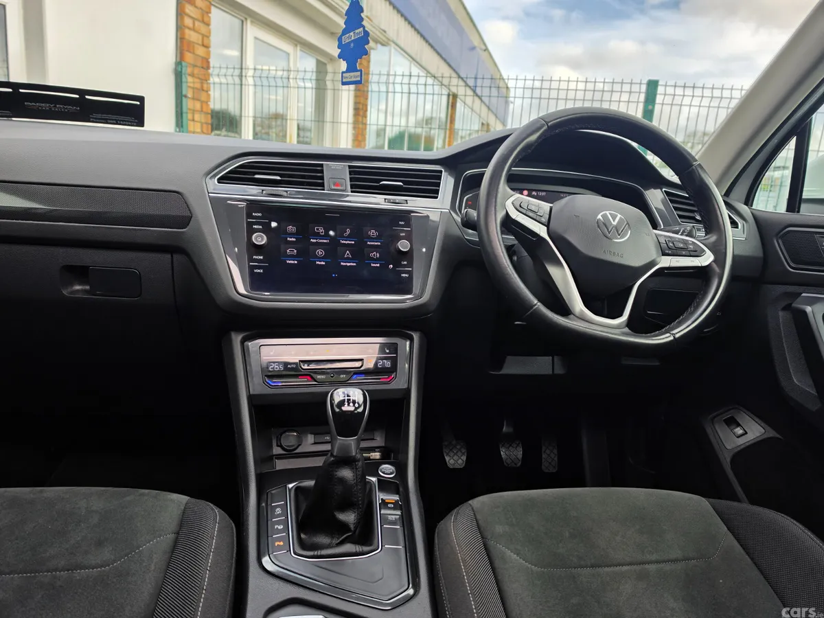 Volkswagen Tiguan SUV, Diesel, 2021, White