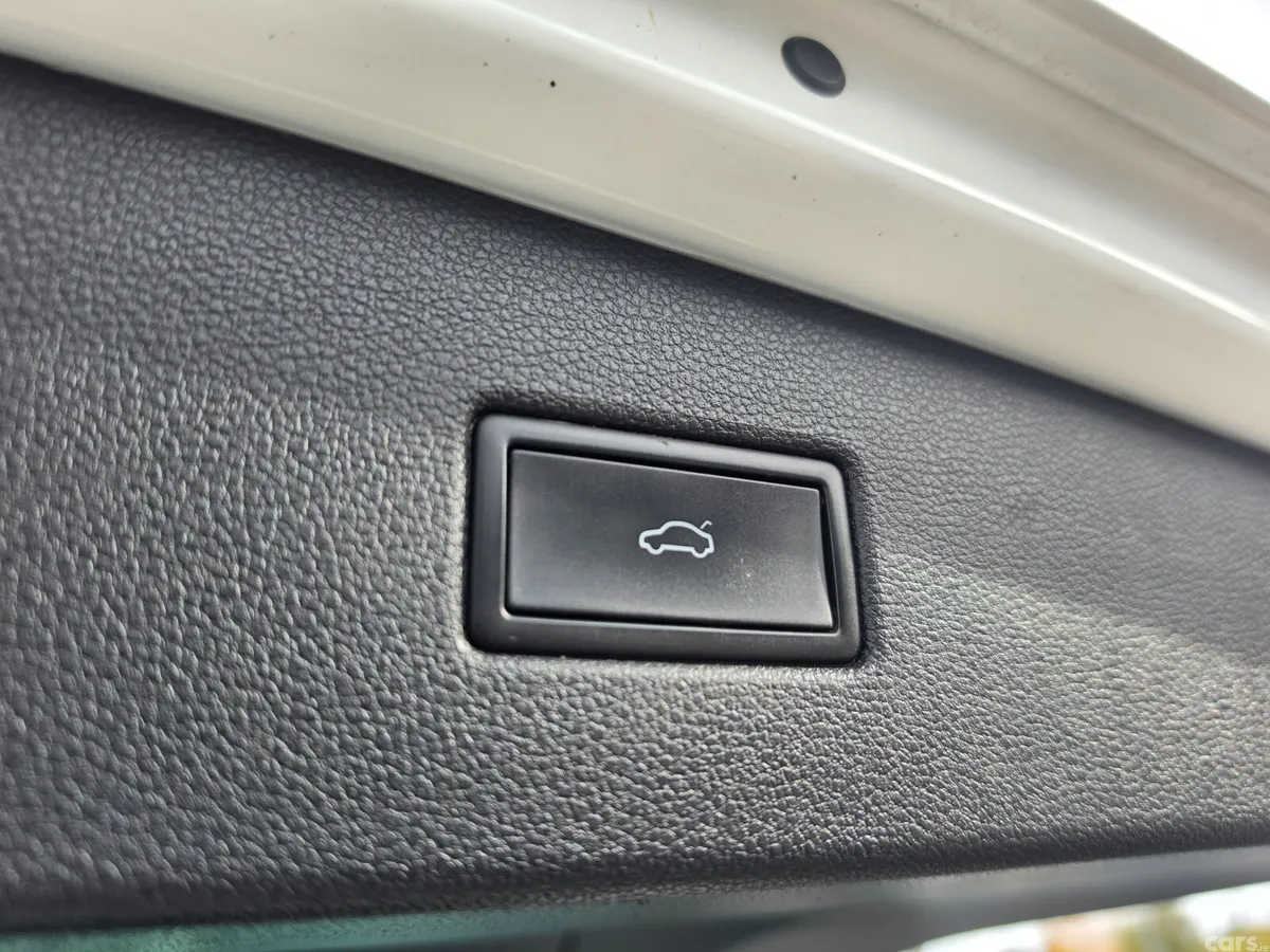 Volkswagen Tiguan SUV, Diesel, 2021, White