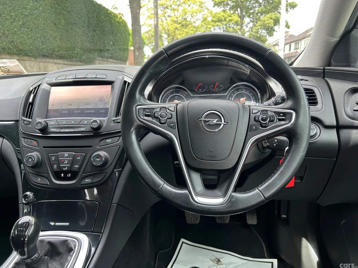Opel Insignia Hatchback, Diesel, 2017, Grey