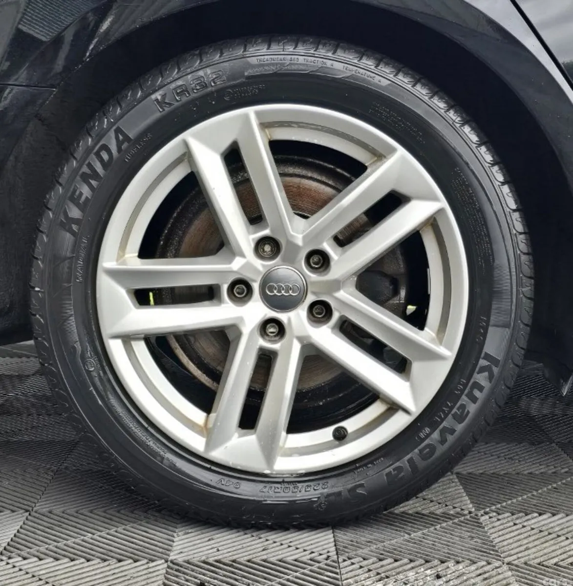 Audi A4 Saloon, Diesel, 2016, Black