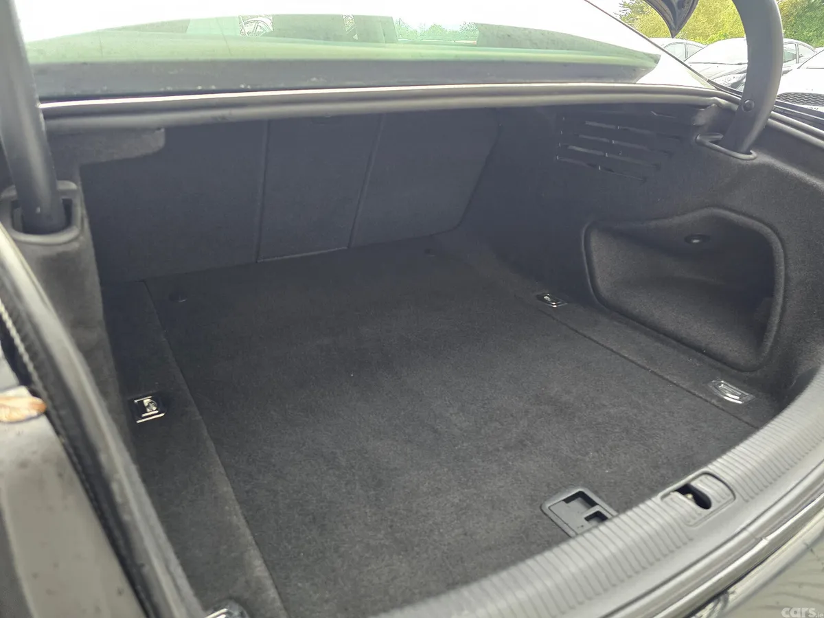 Audi A4 Saloon, Diesel, 2016, Black
